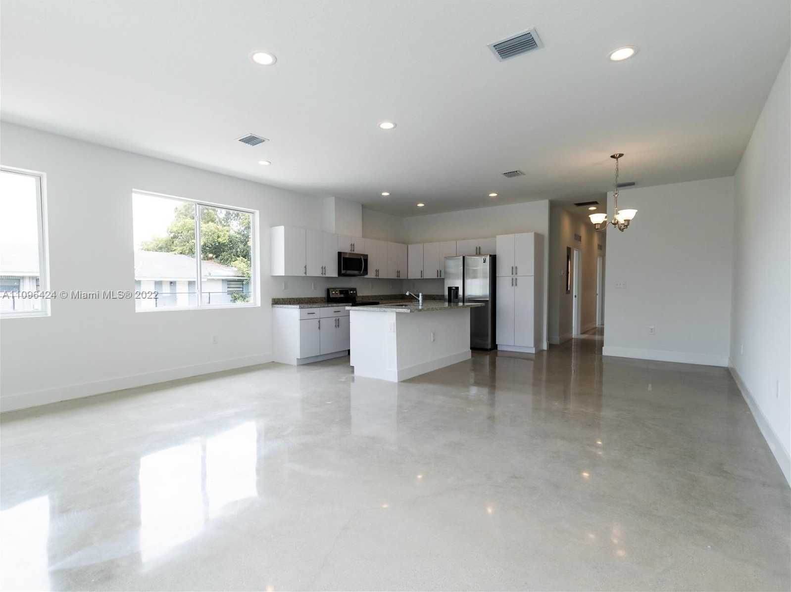 Small Image of 899 SOUTH WEST 10TH ST, Pompano Beach Number 3