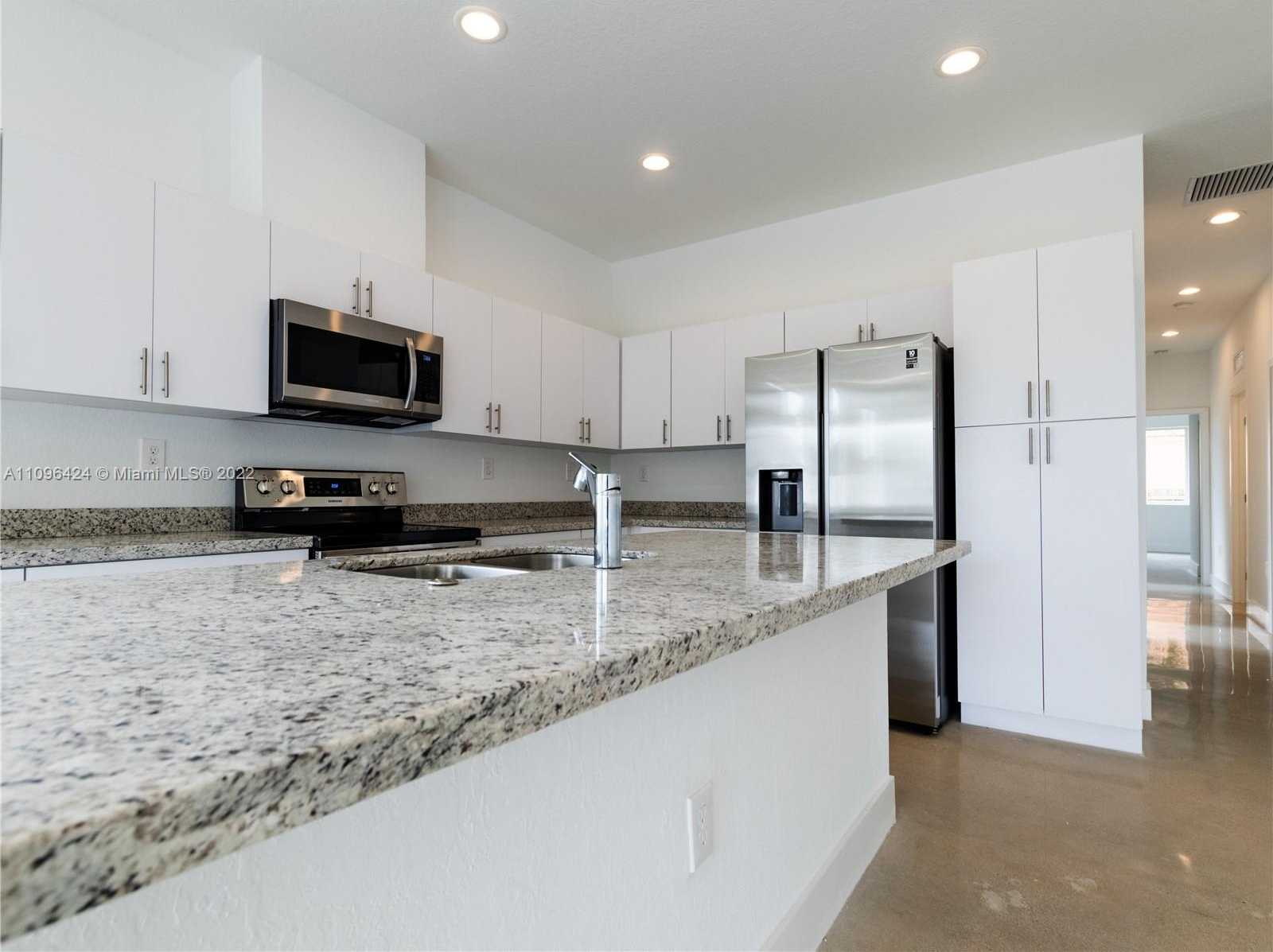 Small Image of 899 SOUTH WEST 10TH ST, Pompano Beach Number 37