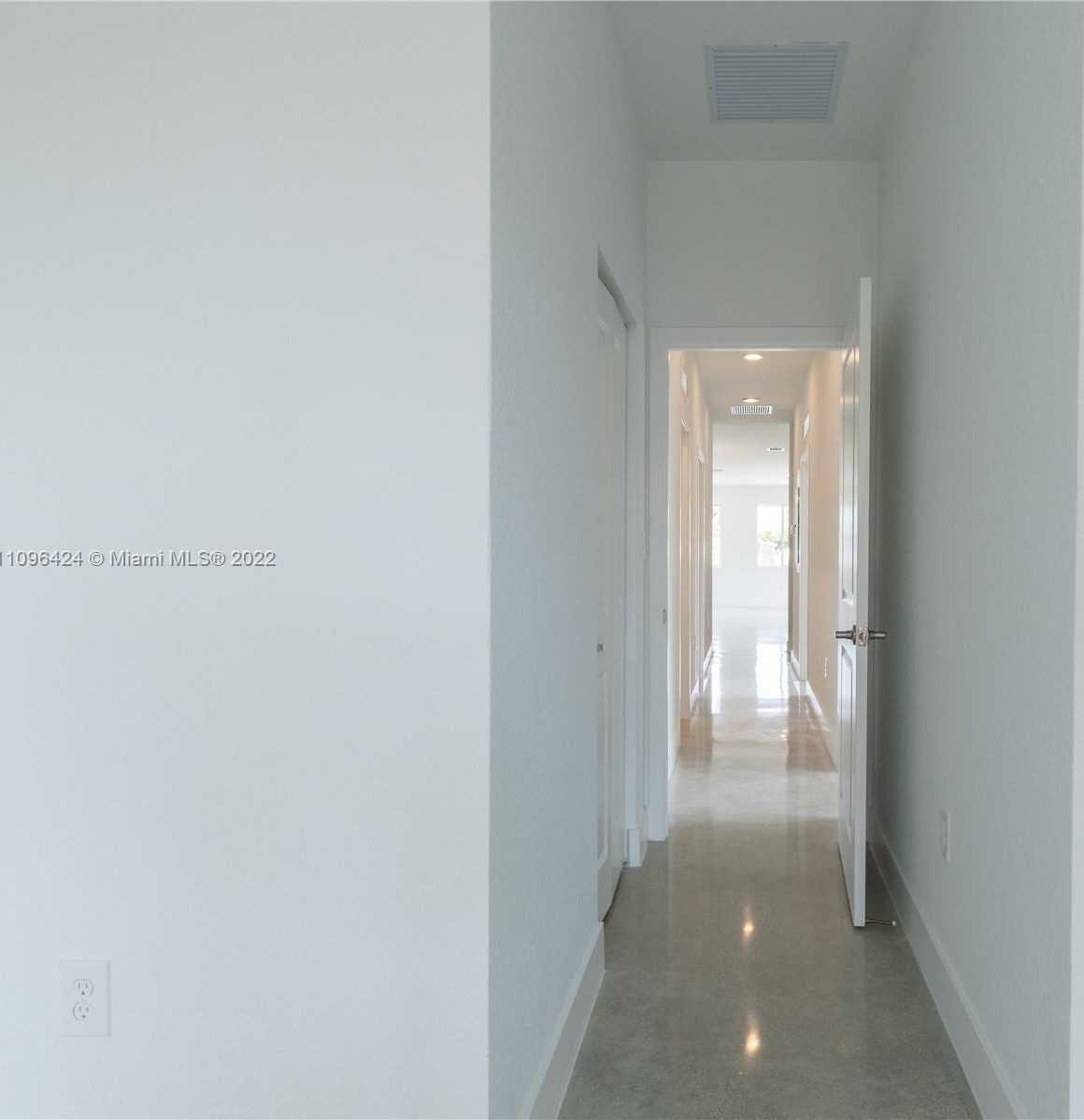 Small Image of 899 SOUTH WEST 10TH ST, Pompano Beach Number 50