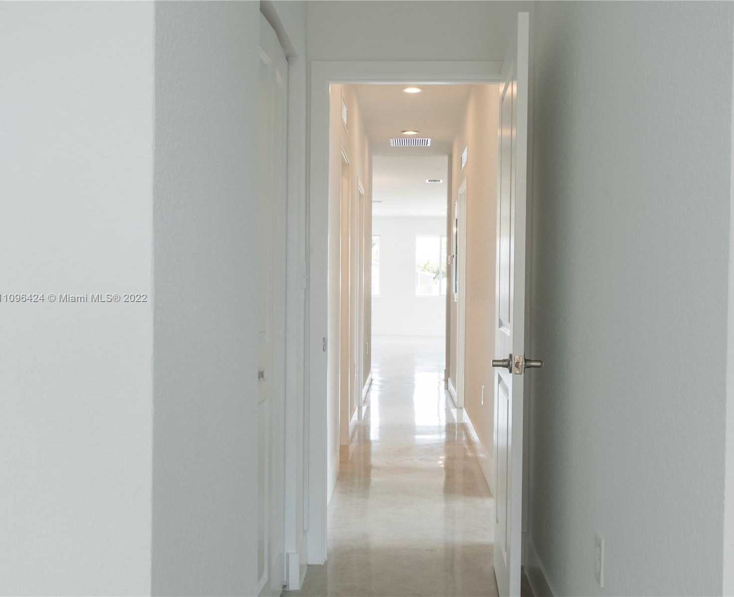 Small Image of 899 SOUTH WEST 10TH ST, Pompano Beach Number 56