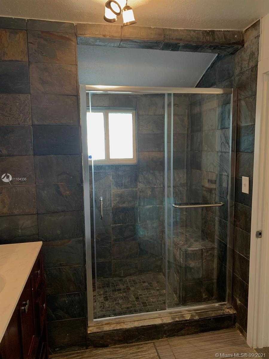 Small Image of 68 NORTH WEST 45TH ST #2, Miami Number 23