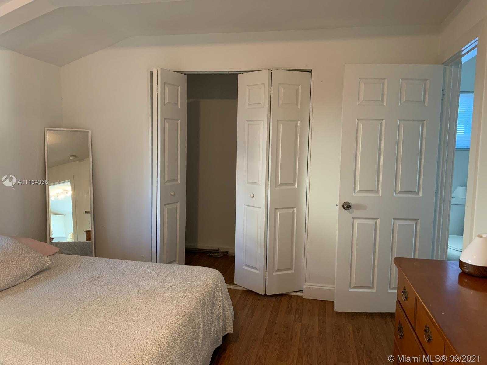 Small Image of 68 NORTH WEST 45TH ST #2, Miami Number 25