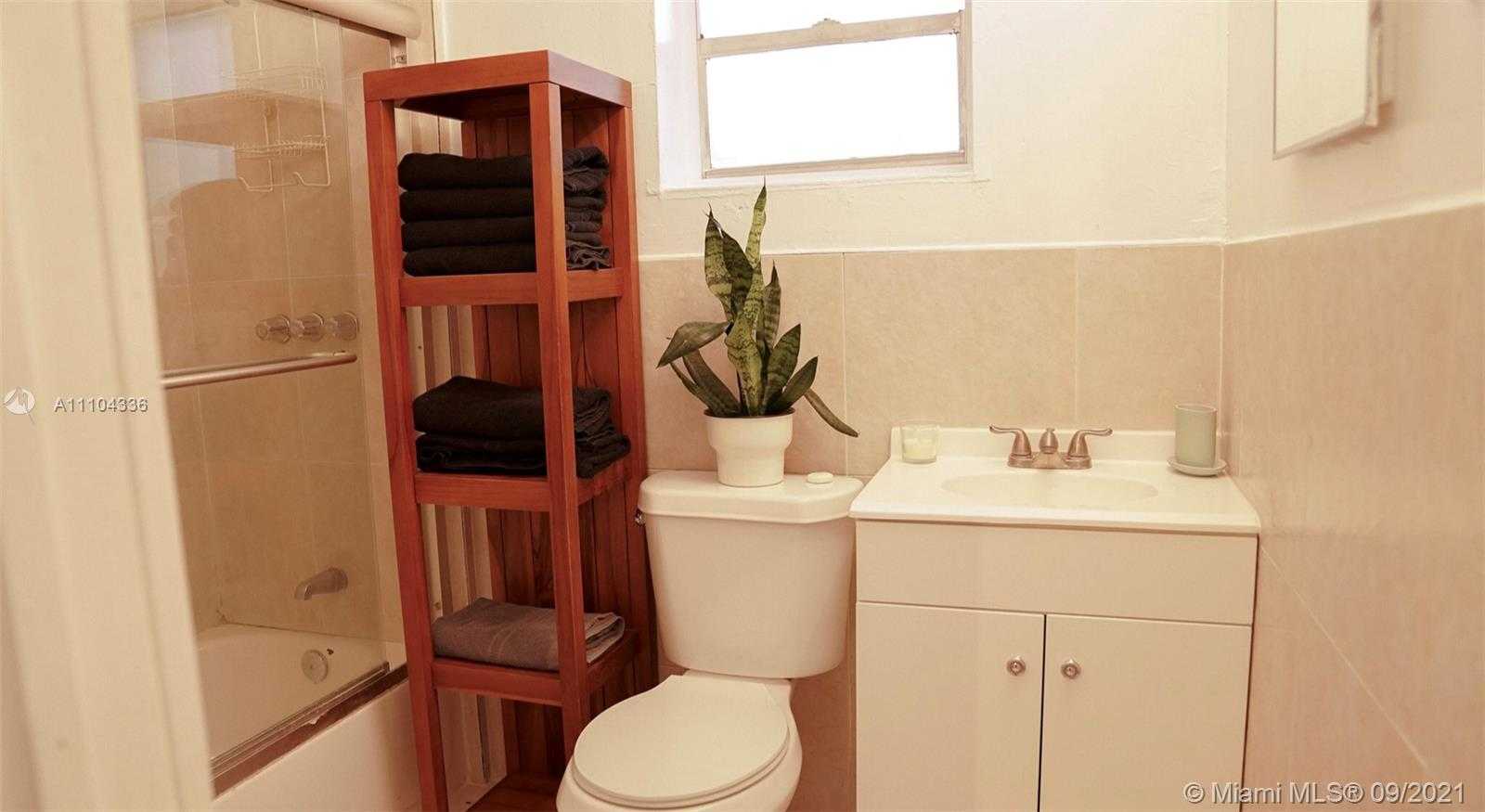 Small Image of 68 NORTH WEST 45TH ST #2, Miami Number 39