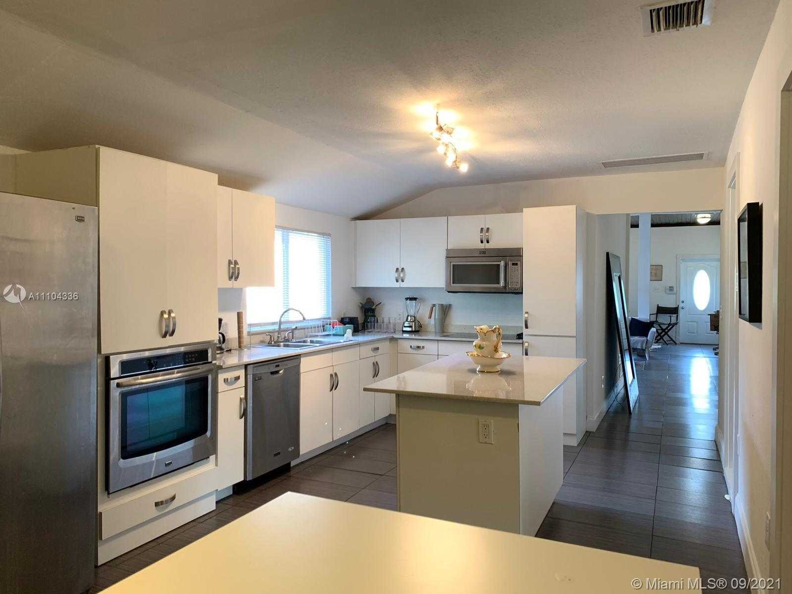 Small Image of 68 NORTH WEST 45TH ST #2, Miami Number 6