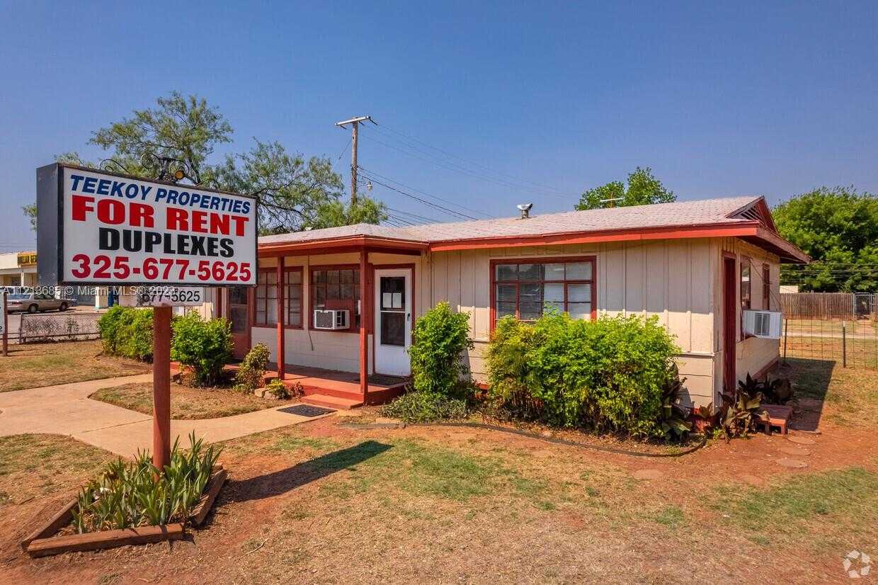 Small Image of 610 S Leggett Dr, Abilene, TX 79605, USA Number 5