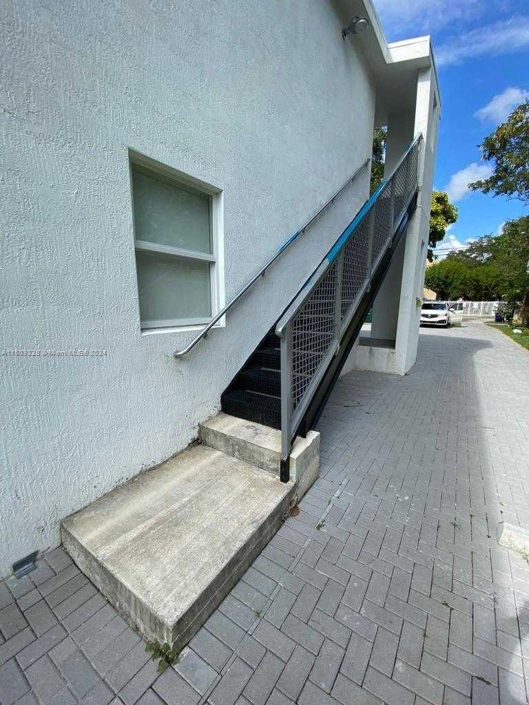 Small Image of 190 NORTH WEST 57TH ST, Miami Number 4