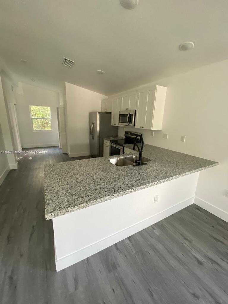 Small Image of 190 NORTH WEST 57TH ST, Miami Number 9