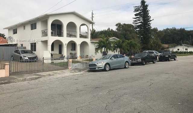 Small Image of 1355 SOUTH WEST 12TH ST, Miami Number 4
