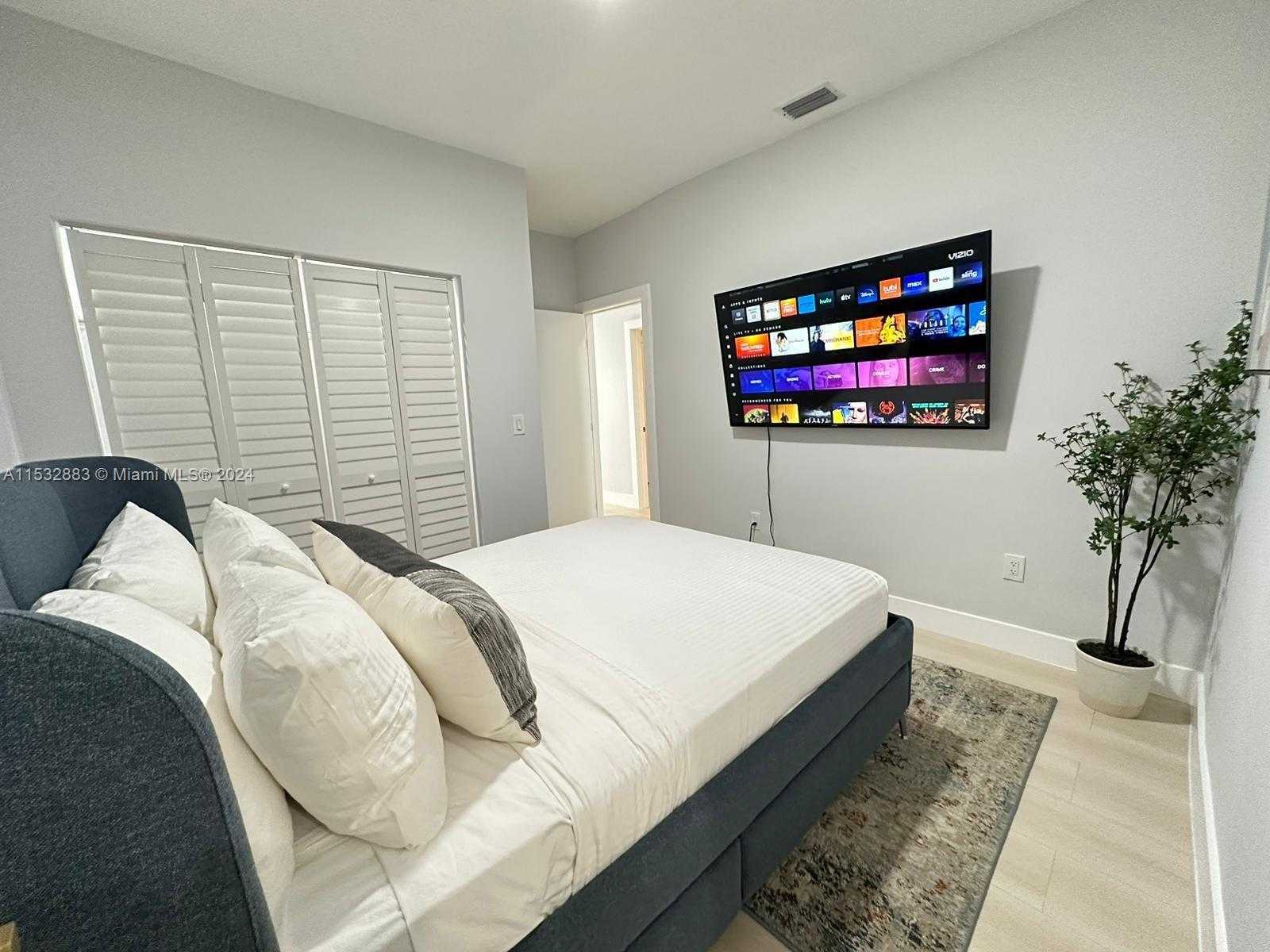 Small Image of 994 NORTH WEST 2ND ST #2, Miami Number 15