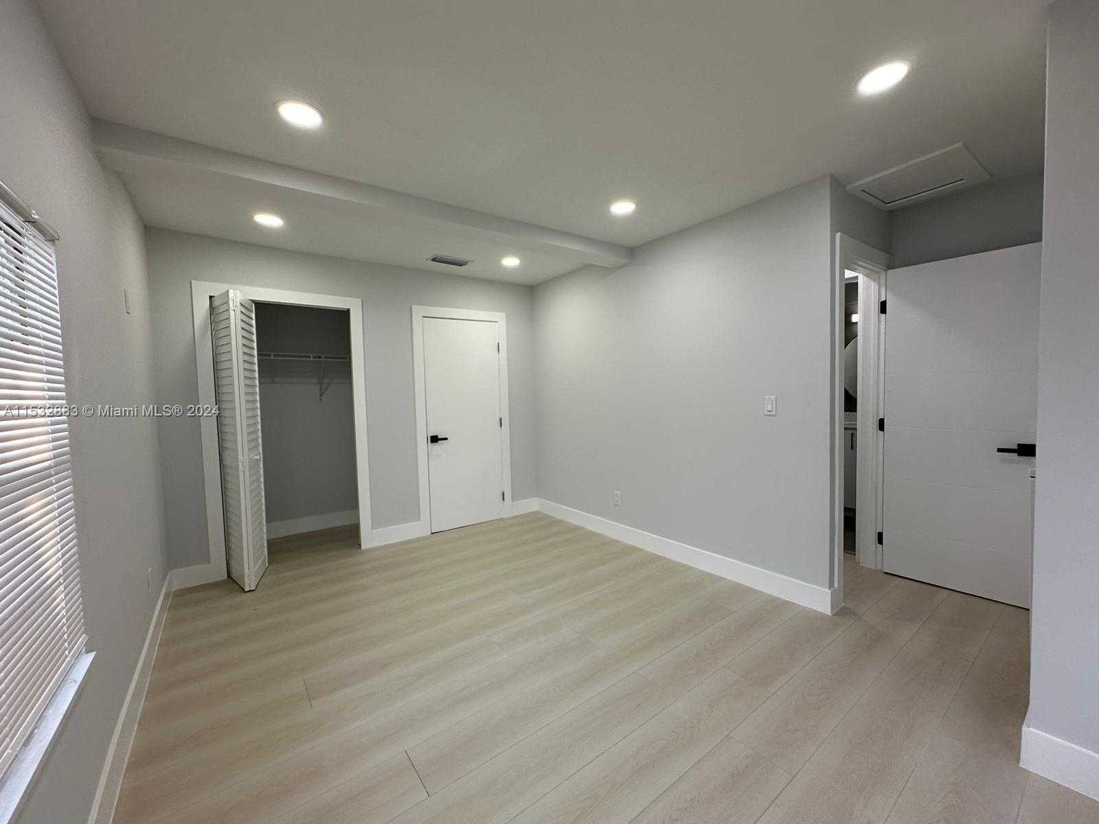 Small Image of 994 NORTH WEST 2ND ST #2, Miami Number 28