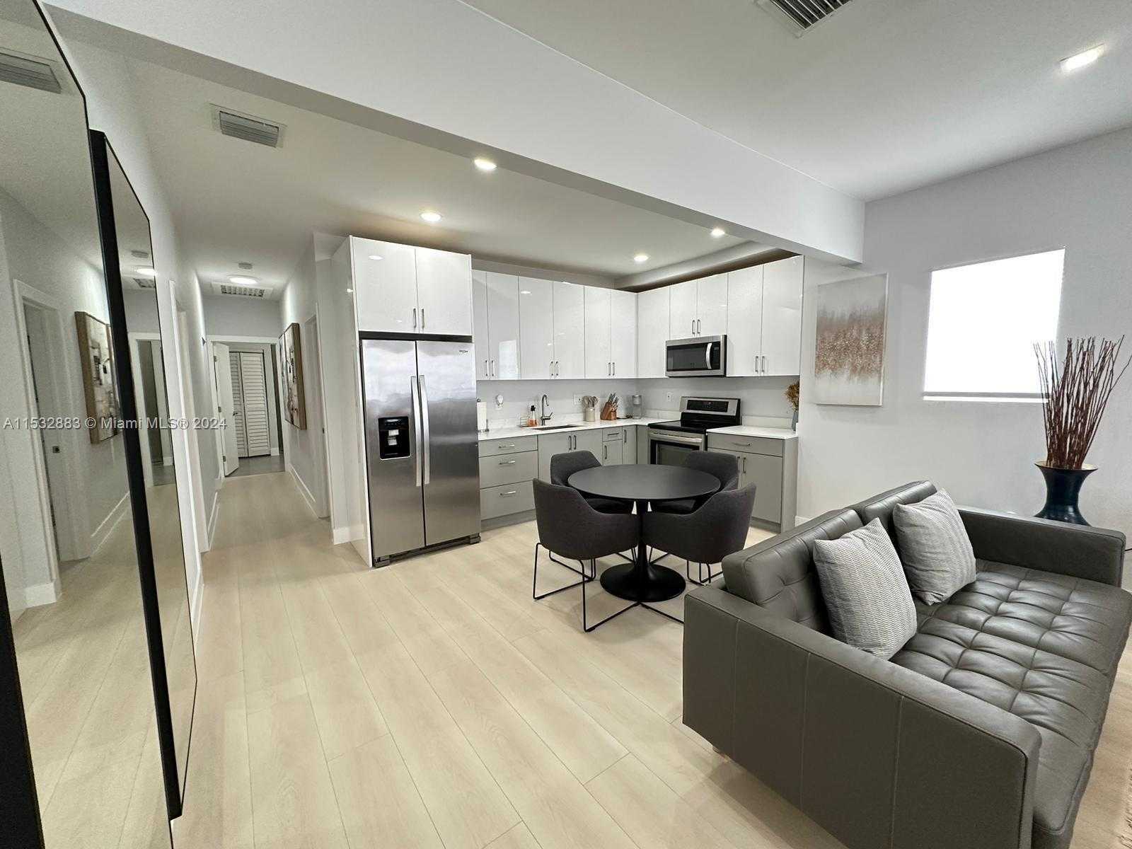 Small Image of 994 NORTH WEST 2ND ST #2, Miami Number 4