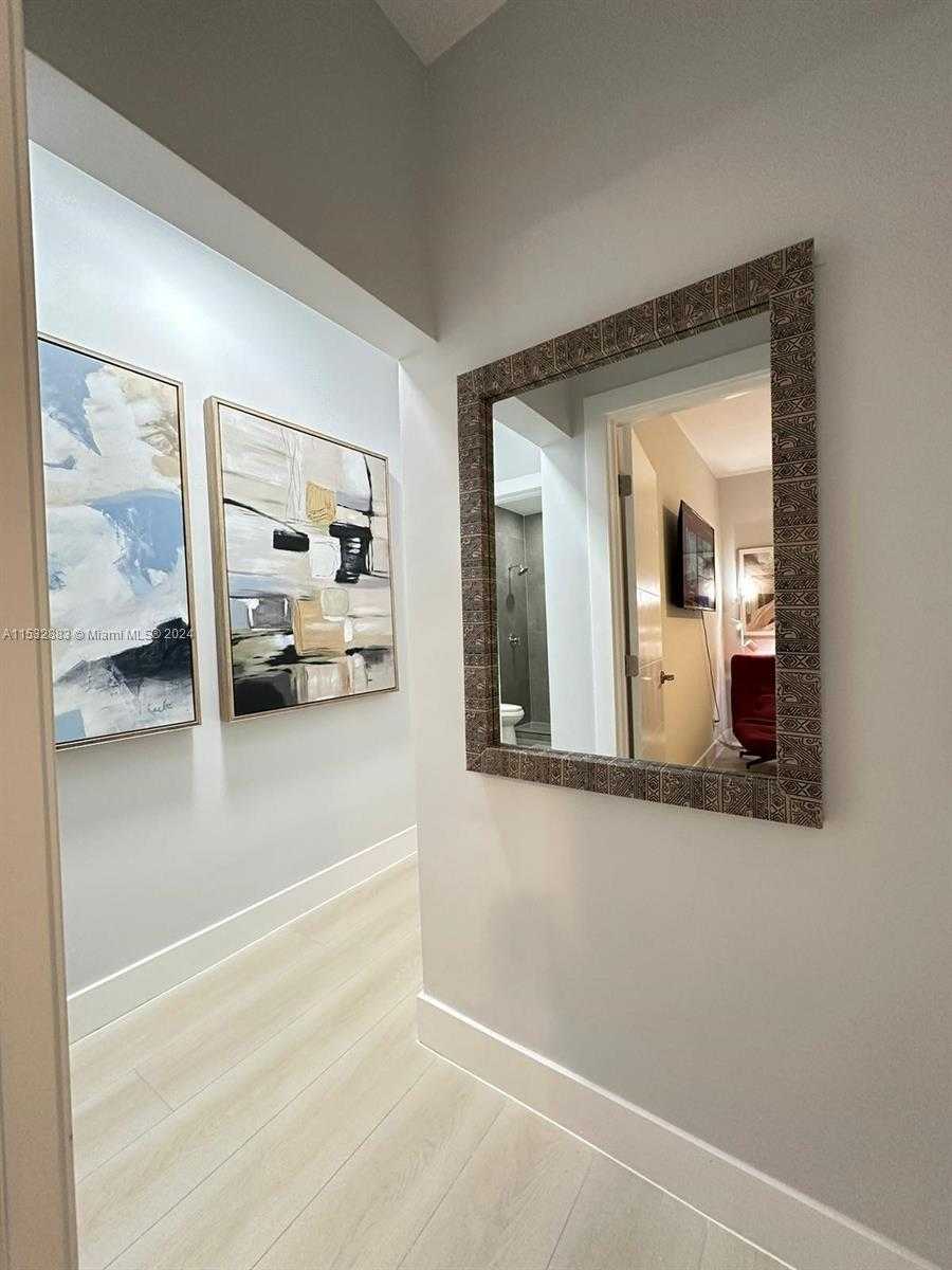 Small Image of 994 NORTH WEST 2ND ST #2, Miami Number 6