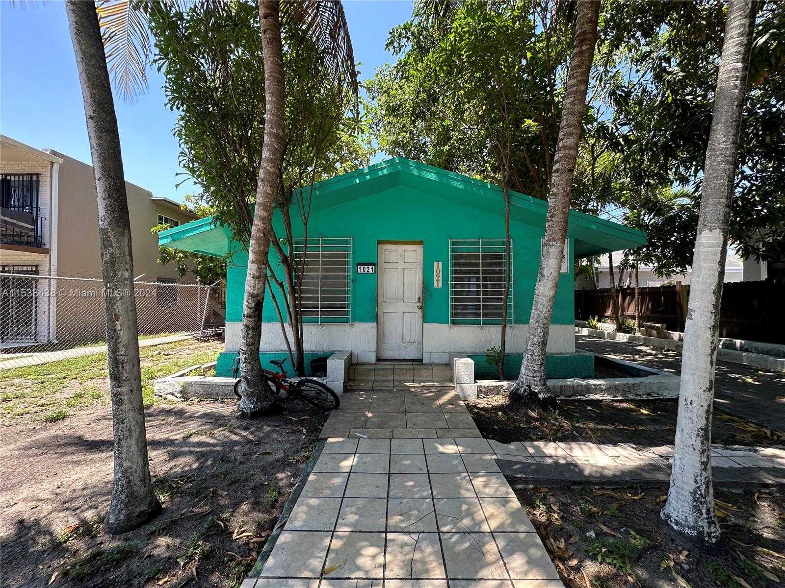 Small Image of 1021 NORTH WEST 4TH ST, Miami Number 9
