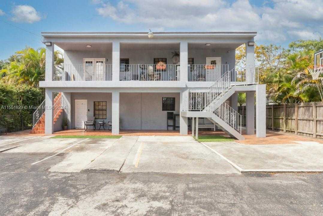 Small Image of 312 SOUTH WEST 32ND AVE, Miami Number 2