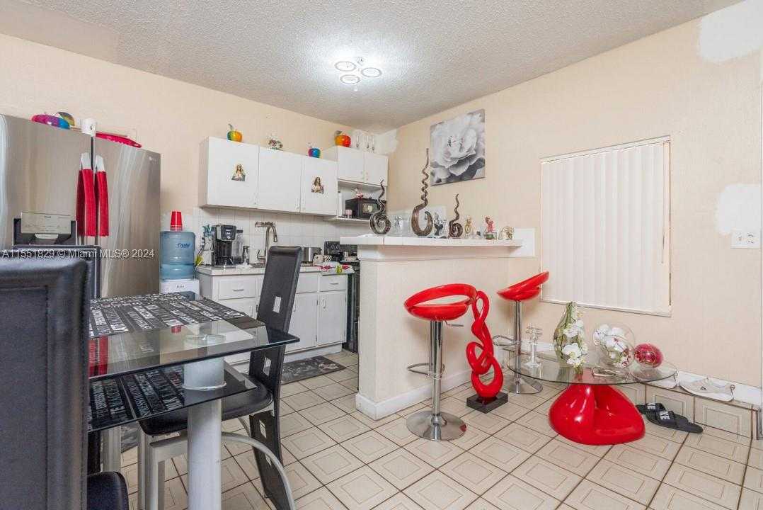 Small Image of 312 SOUTH WEST 32ND AVE, Miami Number 21