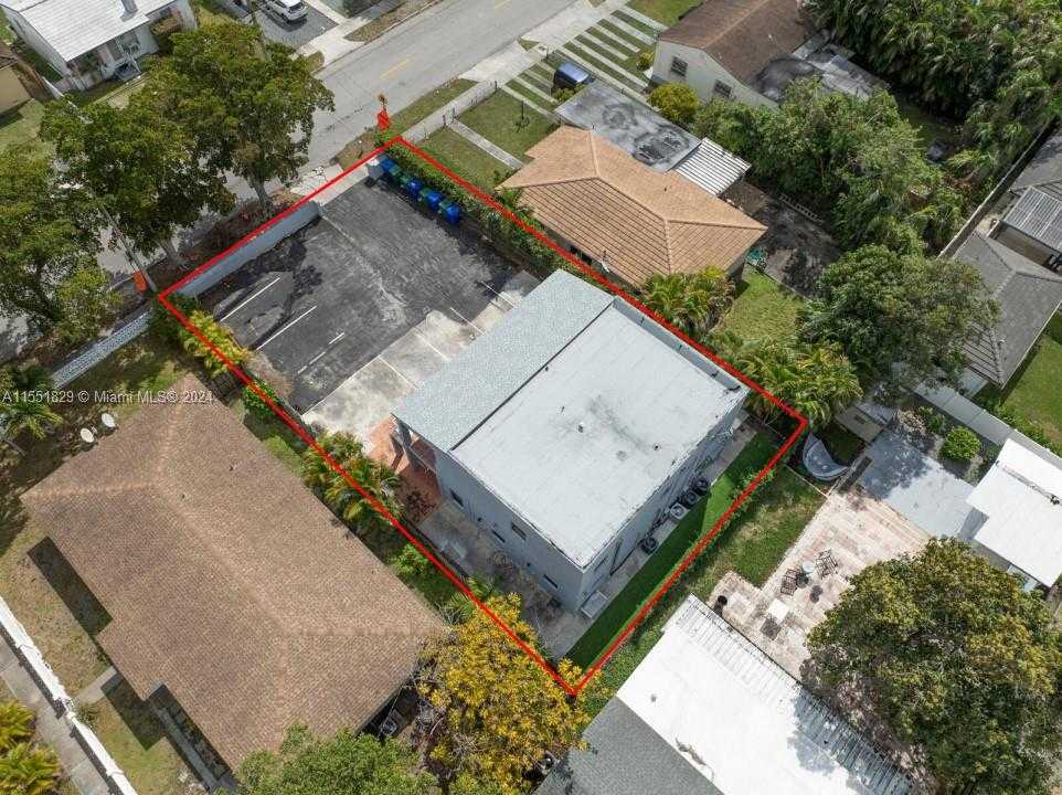 Small Image of 312 SOUTH WEST 32ND AVE, Miami Number 50