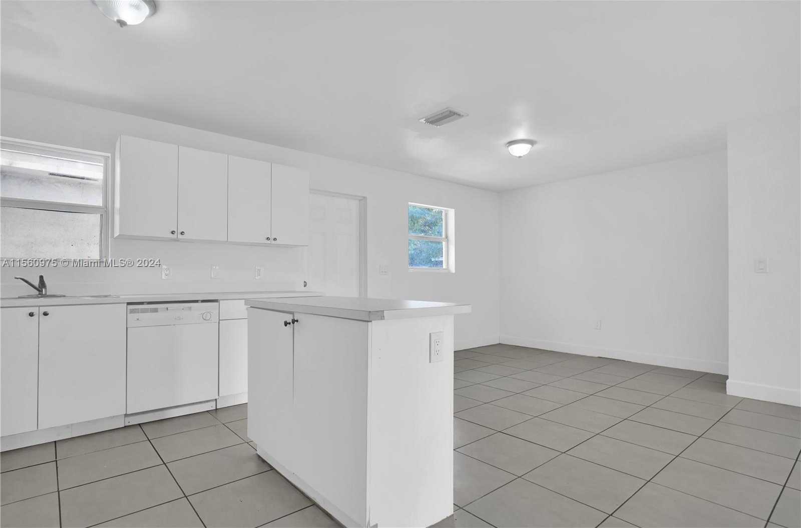 Small Image of 350 NORTH WEST 33RD ST #2, Miami Number 15