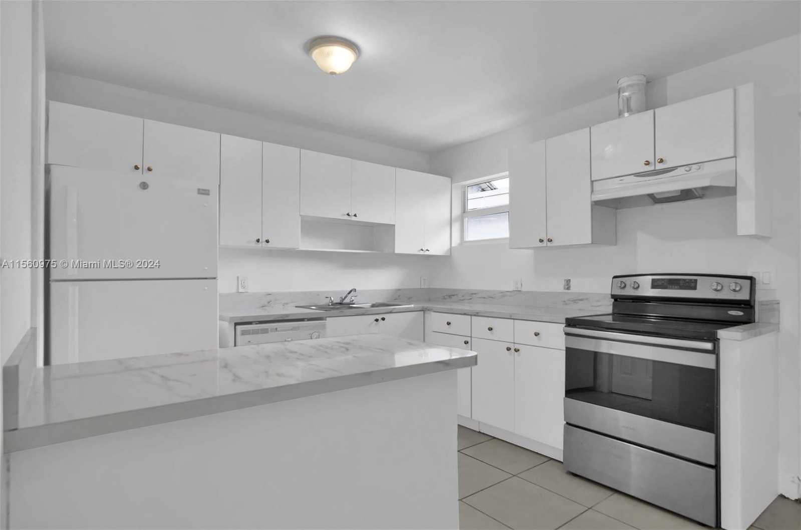 Small Image of 350 NORTH WEST 33RD ST #2, Miami Number 29