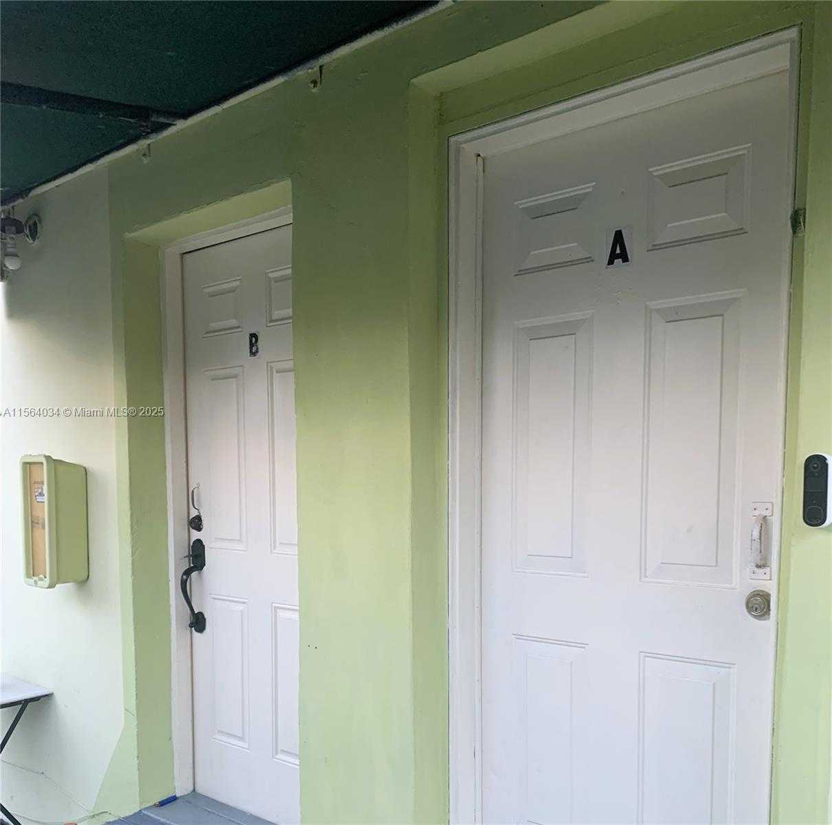 Small Image of 662 EAST 21ST ST, Hialeah Number 10