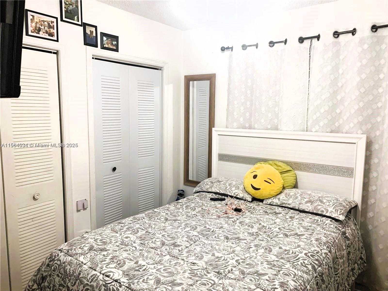 Small Image of 662 EAST 21ST ST, Hialeah Number 9