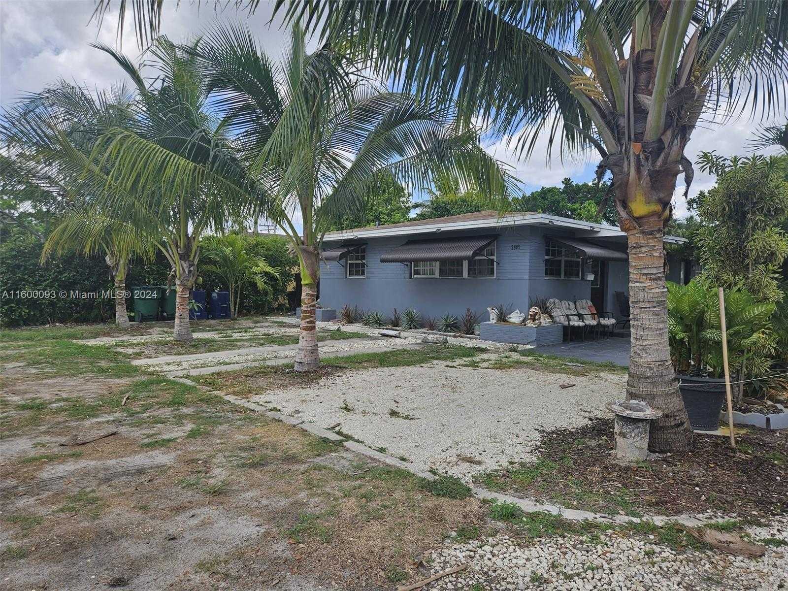 Small Image of 2803 NORTH WEST 91ST ST, Miami Number 2