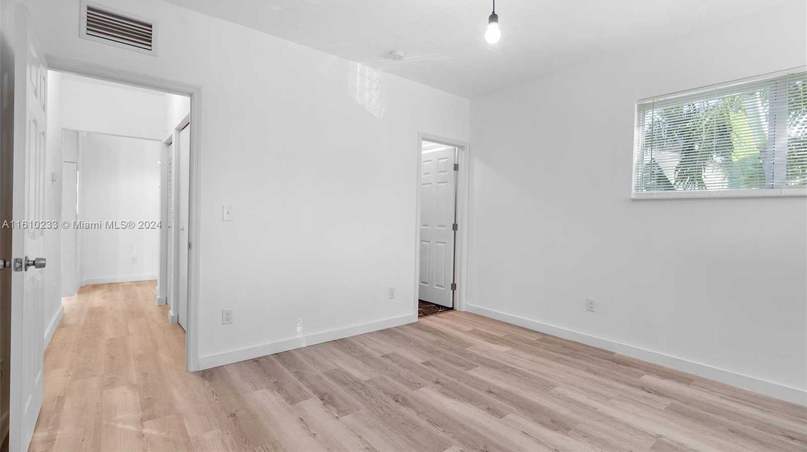 Small Image of 1561 JEFFERSON AVE #12, Miami Beach Number 10