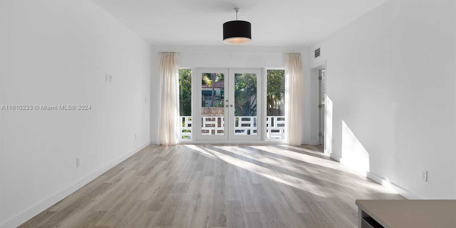 Small Image of 1561 JEFFERSON AVE #12, Miami Beach Number 15