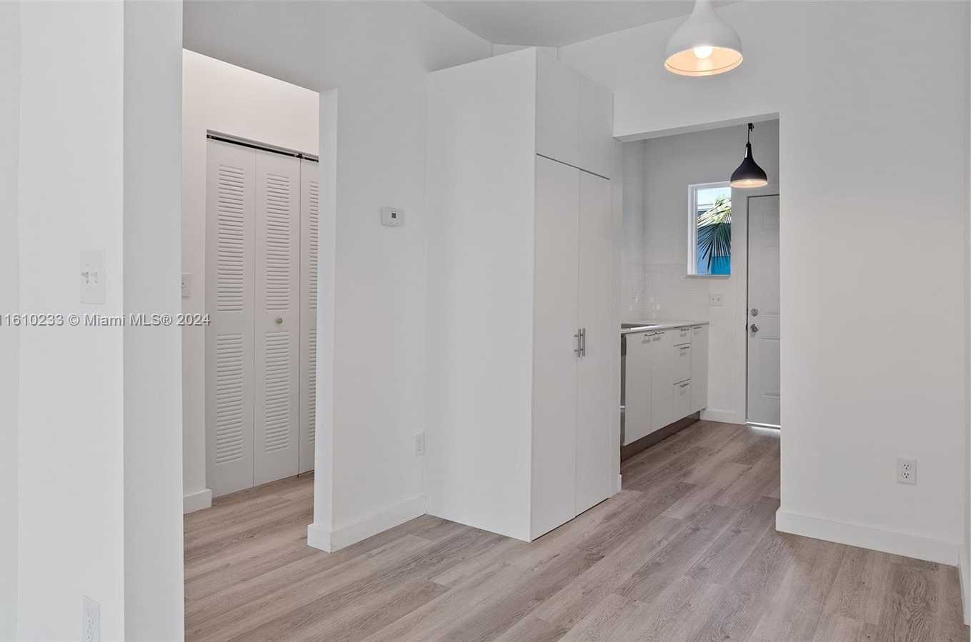 Small Image of 1561 JEFFERSON AVE #12, Miami Beach Number 38