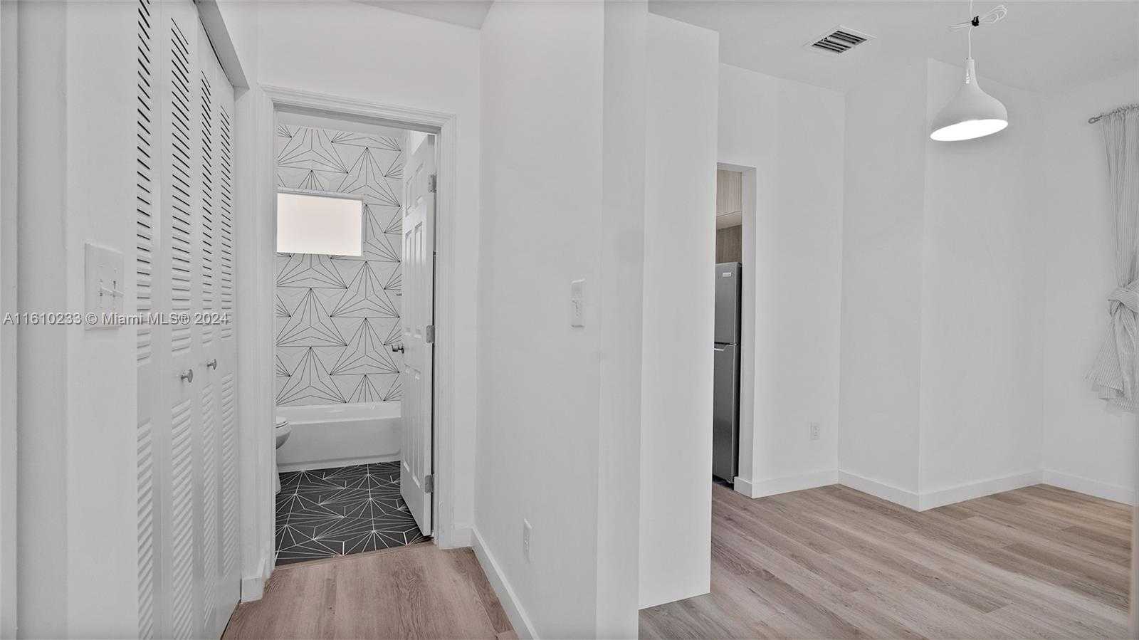 Small Image of 1561 JEFFERSON AVE #12, Miami Beach Number 42