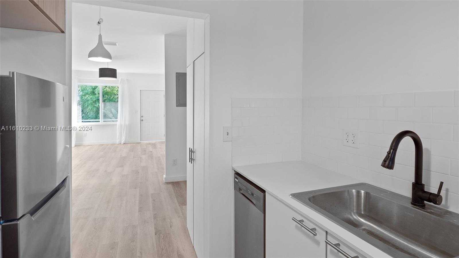 Small Image of 1561 JEFFERSON AVE #12, Miami Beach Number 47