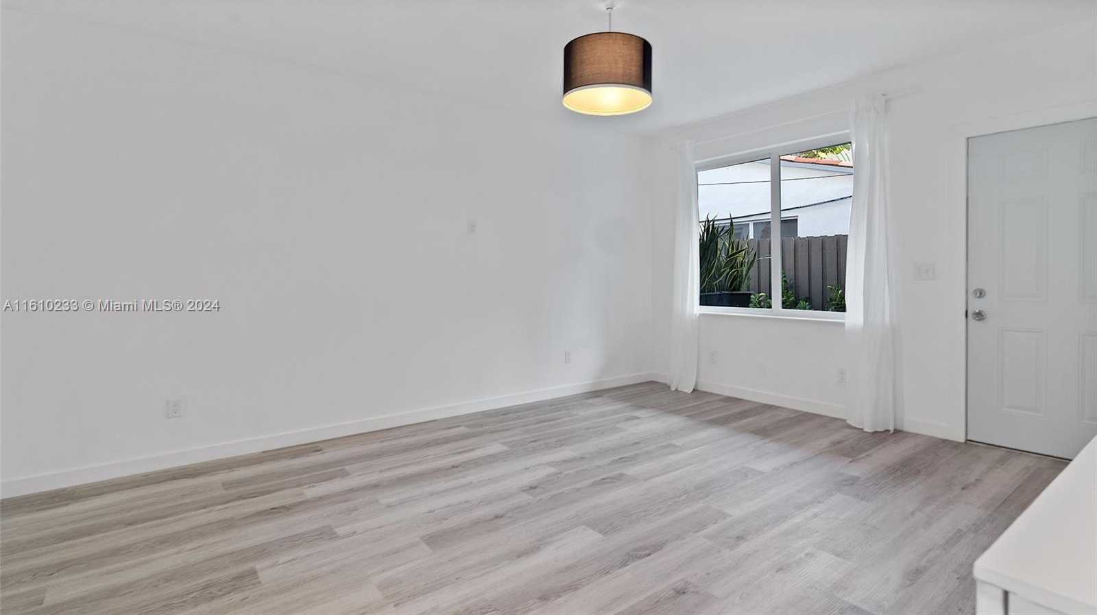 Small Image of 1561 JEFFERSON AVE #12, Miami Beach Number 64