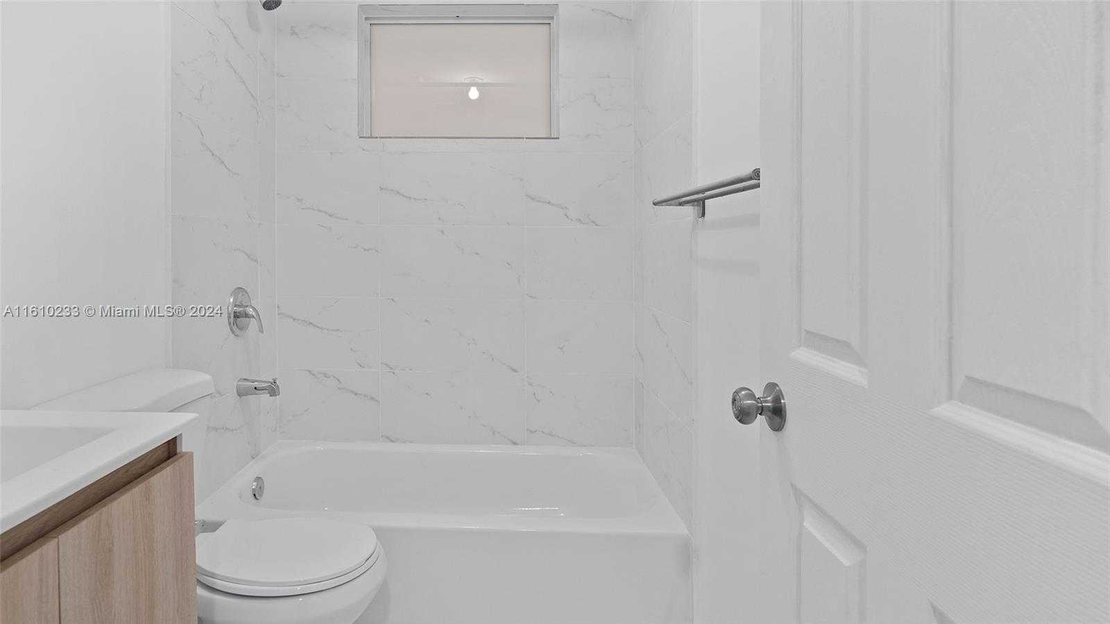 Small Image of 1561 JEFFERSON AVE #12, Miami Beach Number 70