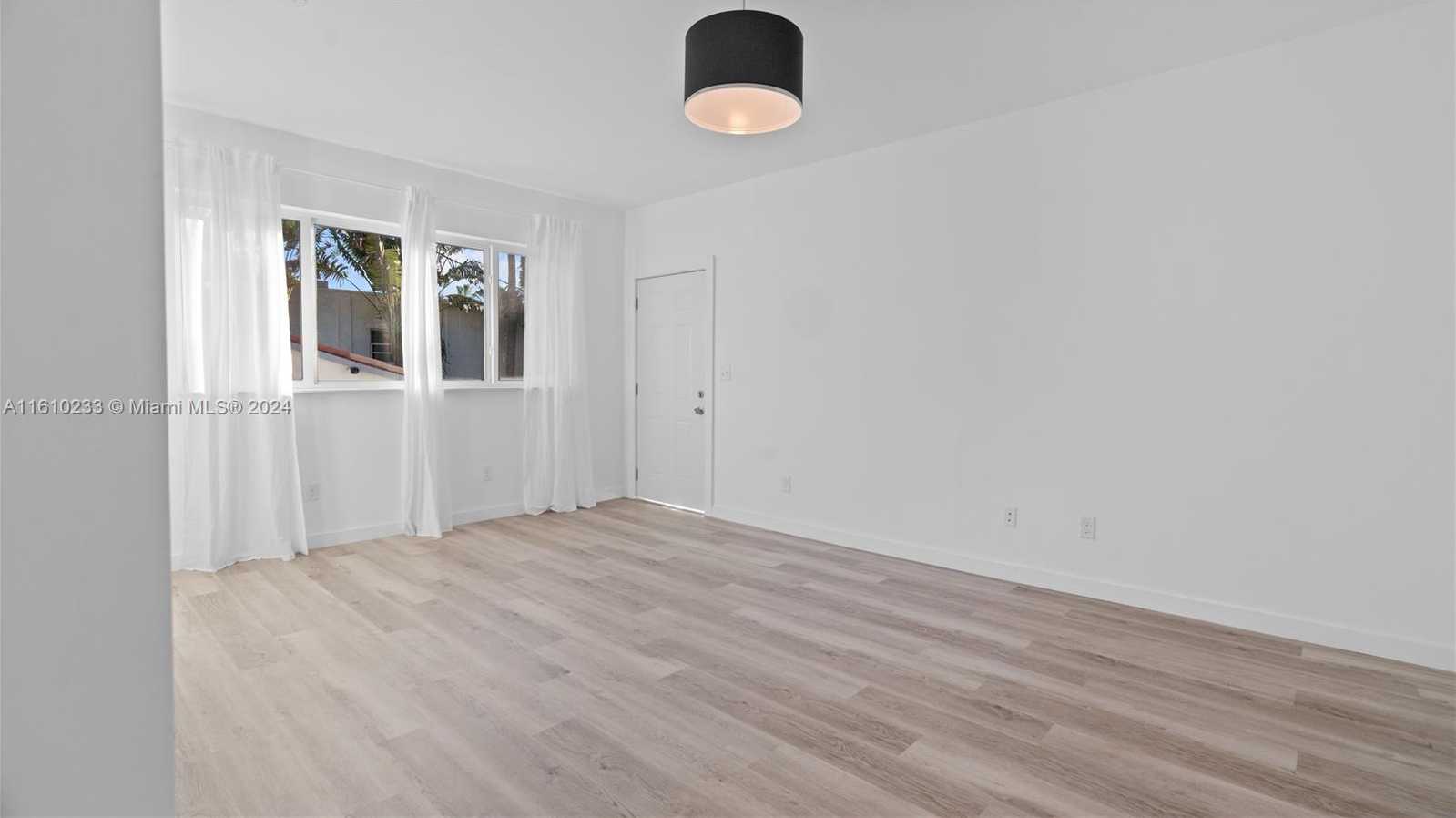 Small Image of 1561 JEFFERSON AVE #12, Miami Beach Number 78