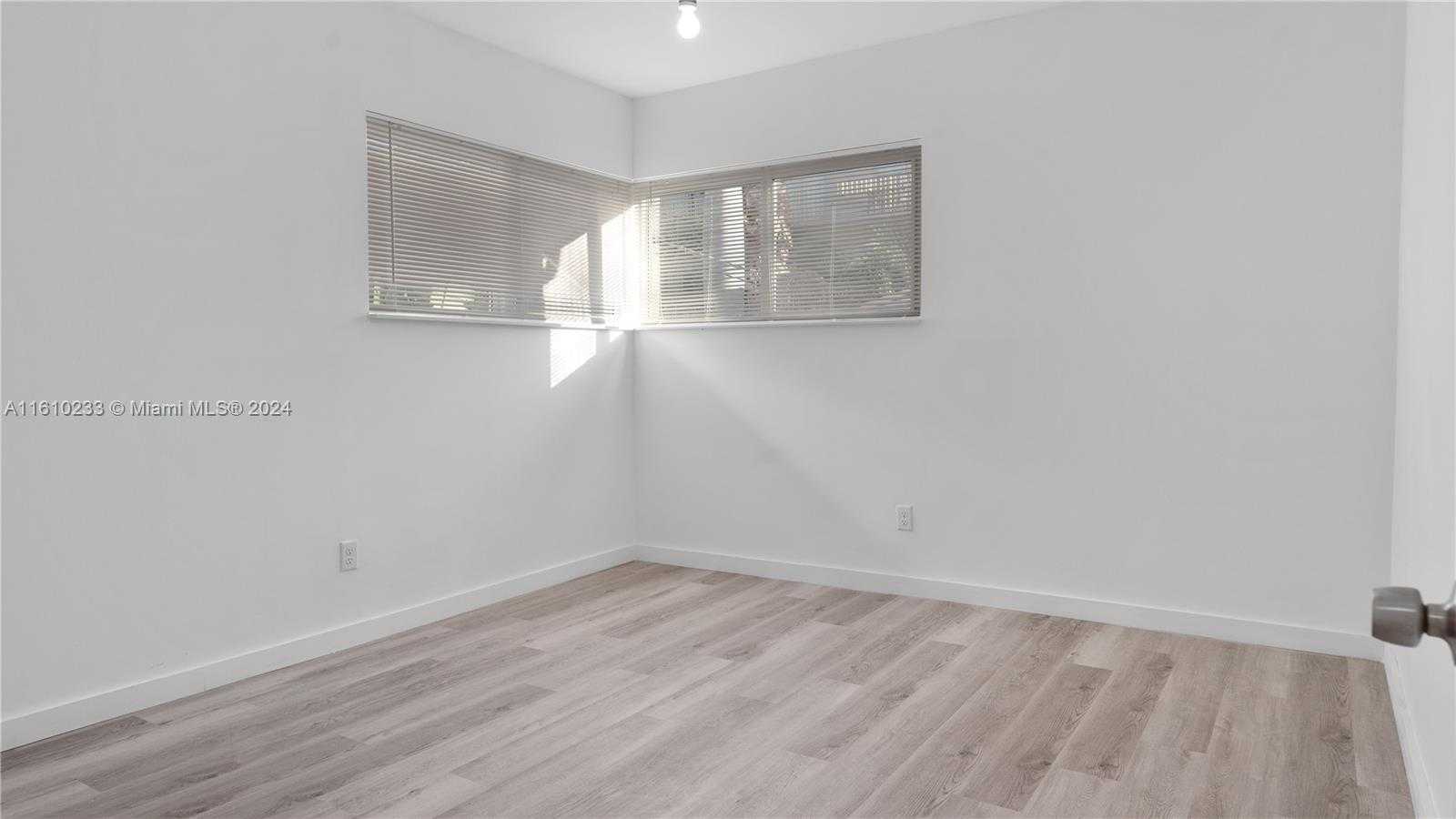 Small Image of 1561 JEFFERSON AVE #12, Miami Beach Number 83