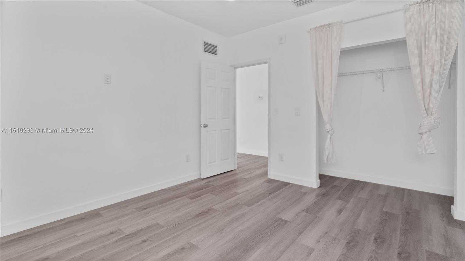Small Image of 1561 JEFFERSON AVE #12, Miami Beach Number 84