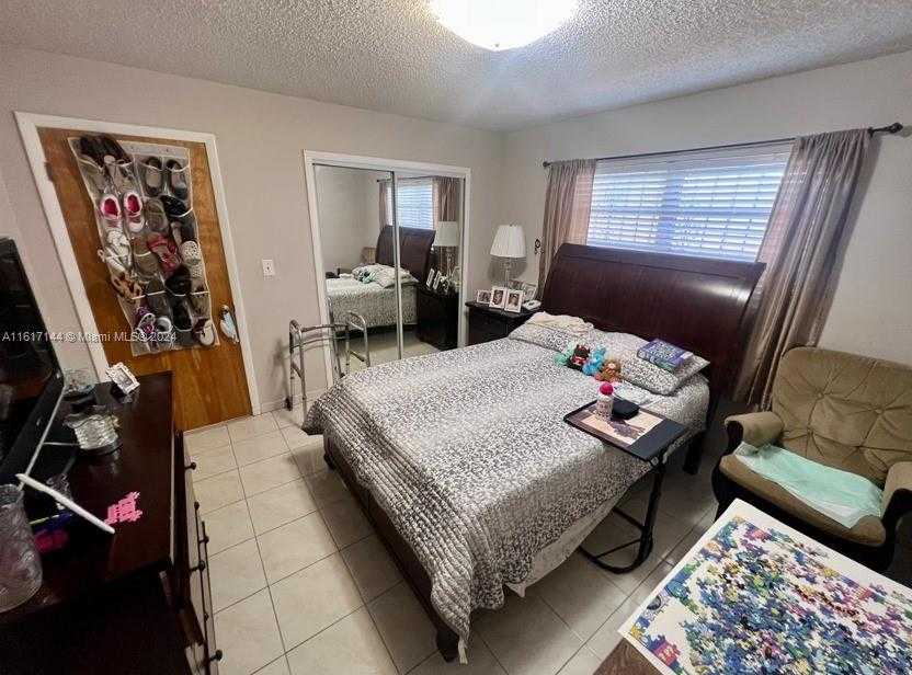 Small Image of 2752 SOUTH WEST 3RD ST #2, Miami Number 14