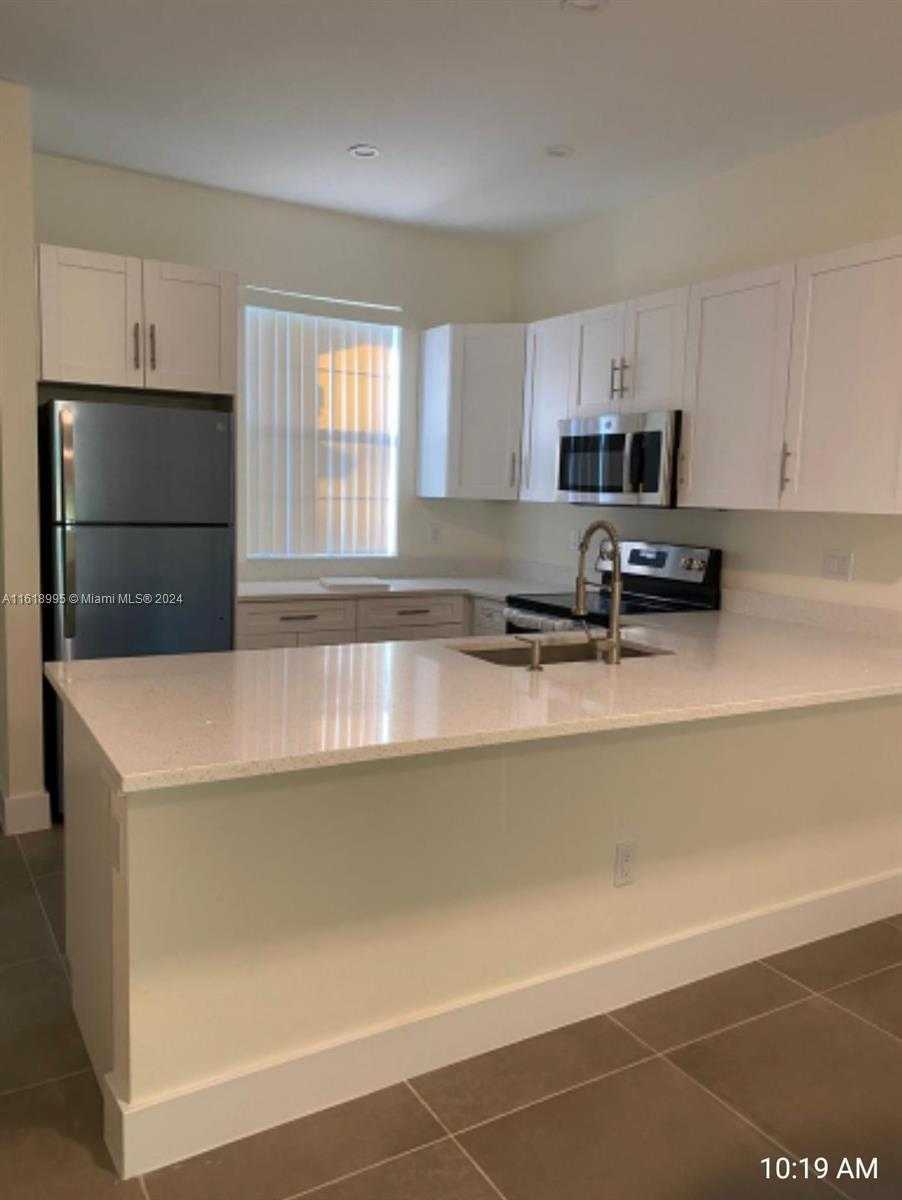 Small Image of 4812 3OTH ST SW, Lehigh Acres Number 6