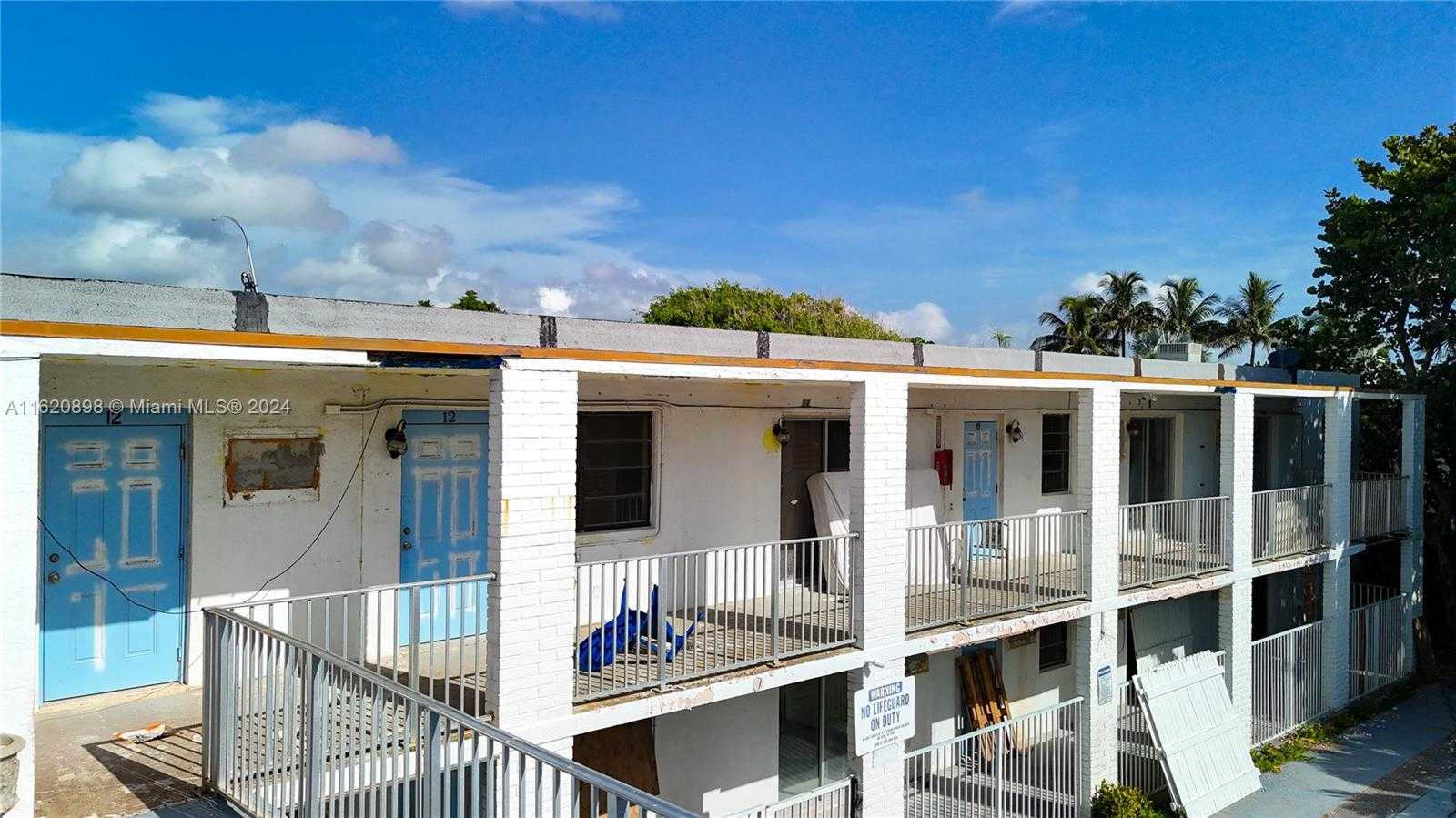 Small Image of 115 INLET WAY #11, Palm Beach Shores Number 34