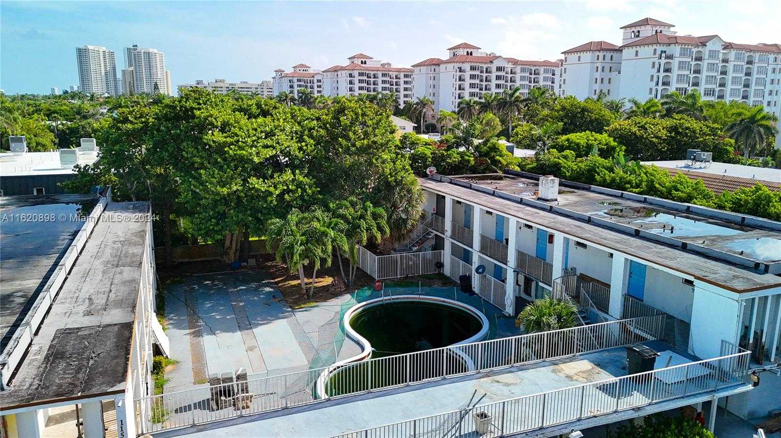 Small Image of 115 INLET WAY #11, Palm Beach Shores Number 45