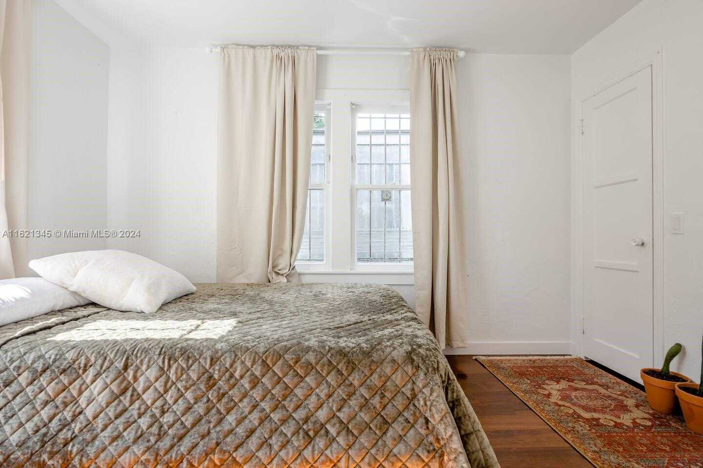 Small Image of 9210 NORTH WEST 4TH AVE, Miami Number 19