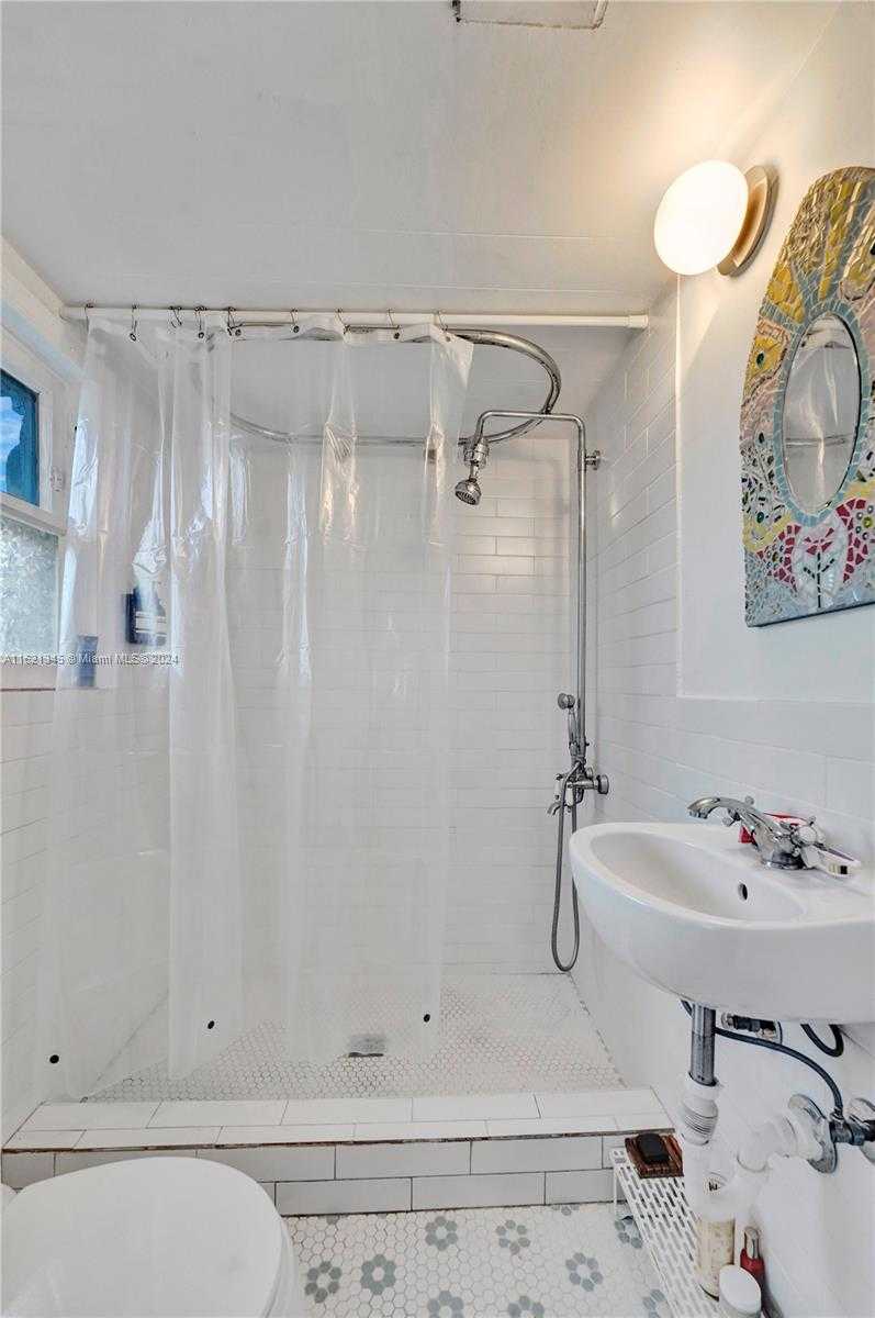 Small Image of 9210 NORTH WEST 4TH AVE, Miami Number 48