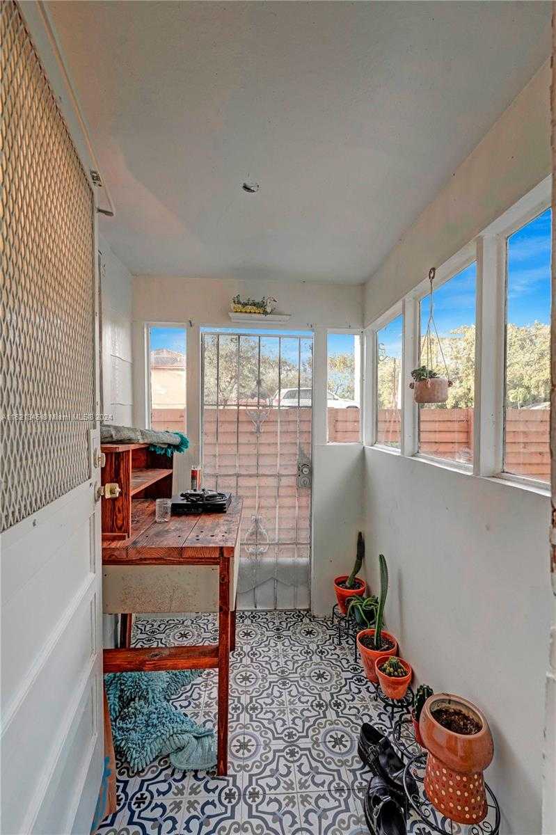 Small Image of 9210 NORTH WEST 4TH AVE, Miami Number 49
