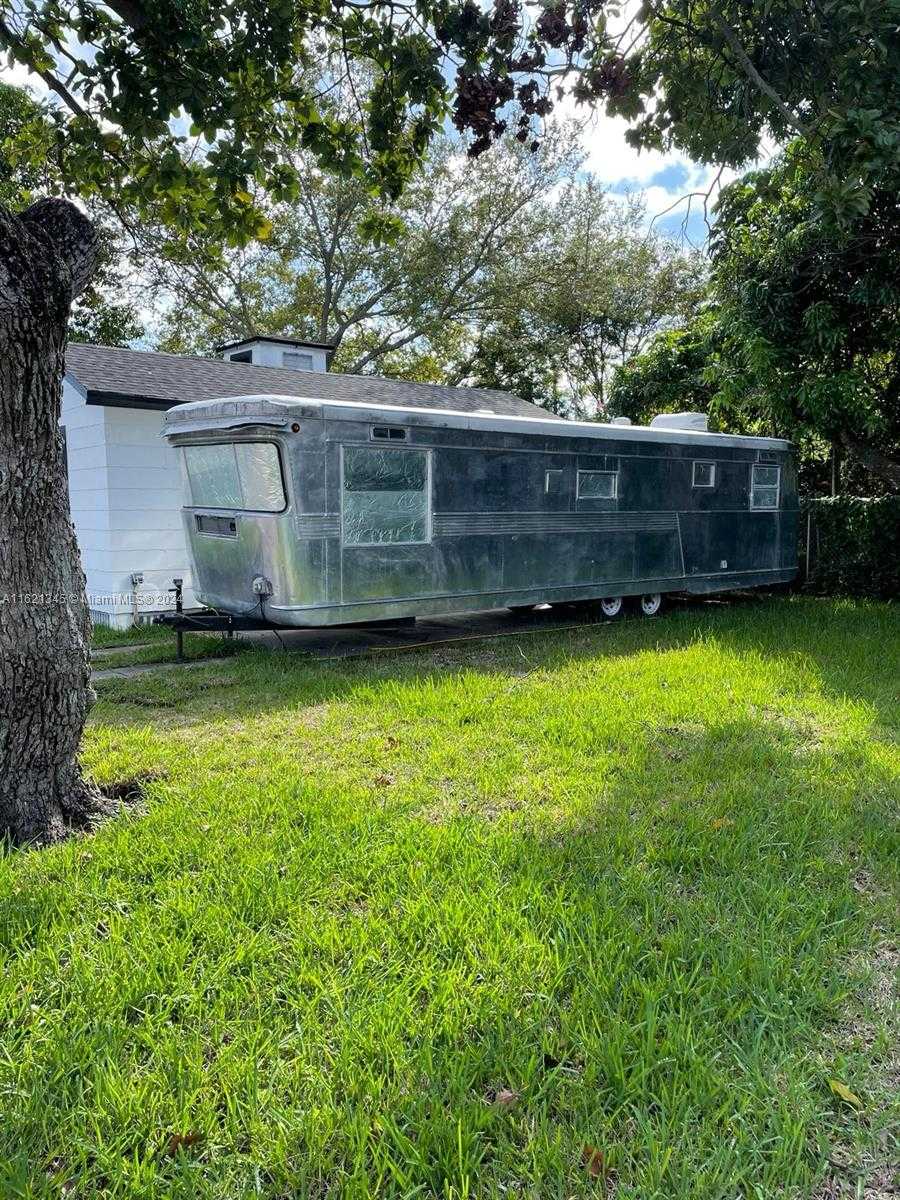 Small Image of 9210 NORTH WEST 4TH AVE, Miami Number 66