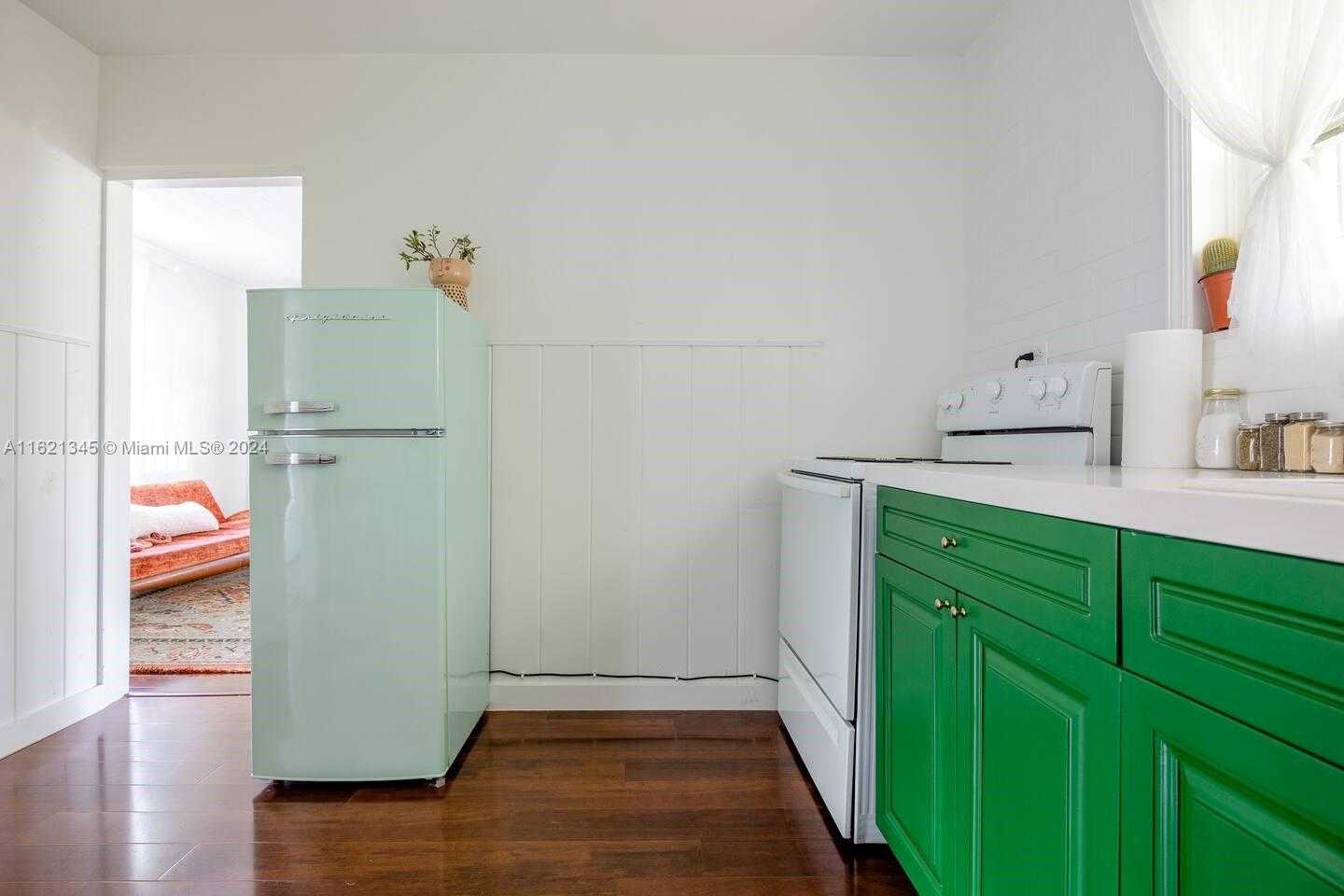 Small Image of 9210 NORTH WEST 4TH AVE, Miami Number 7