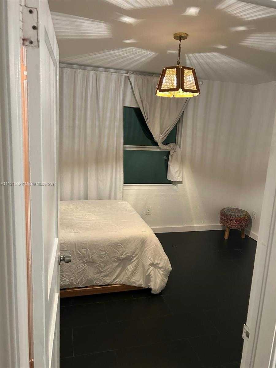 Small Image of 9210 NORTH WEST 4TH AVE, Miami Number 71