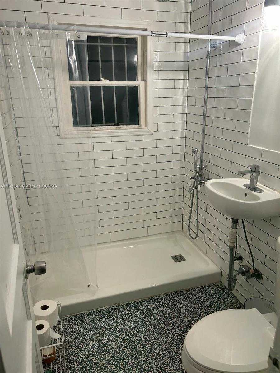 Small Image of 9210 NORTH WEST 4TH AVE, Miami Number 74