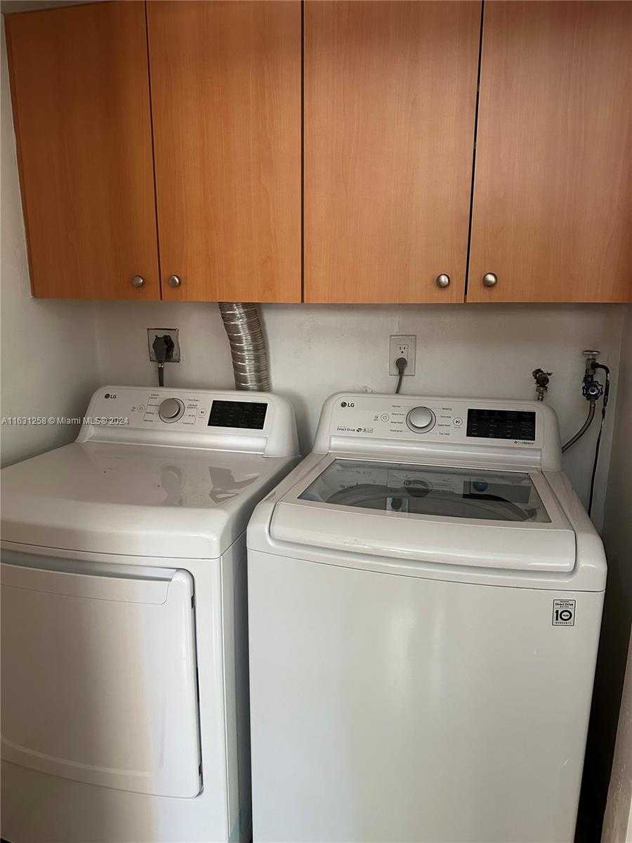 Small Image of 324 EAST 34TH ST #2, Hialeah Number 10