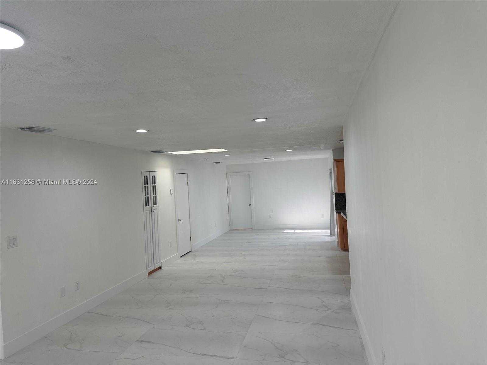 Small Image of 324 EAST 34TH ST #2, Hialeah Number 11