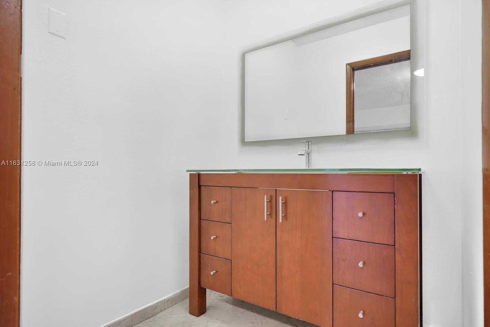 Small Image of 324 EAST 34TH ST #2, Hialeah Number 15