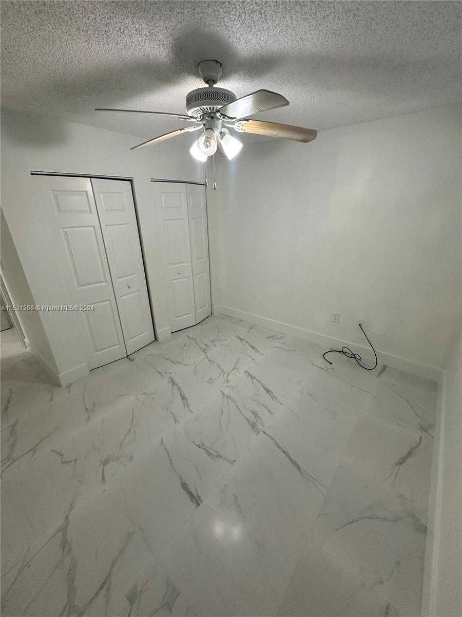Small Image of 324 EAST 34TH ST #2, Hialeah Number 25